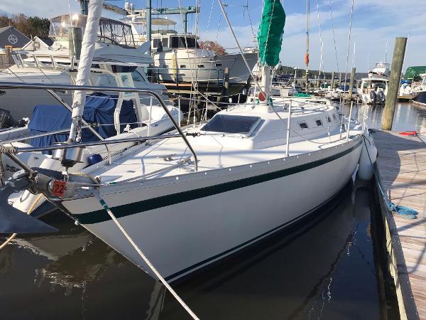 1984 Canadian Sailcraft 36