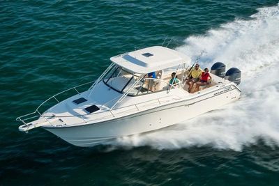 Grady-White Express 330 Boat