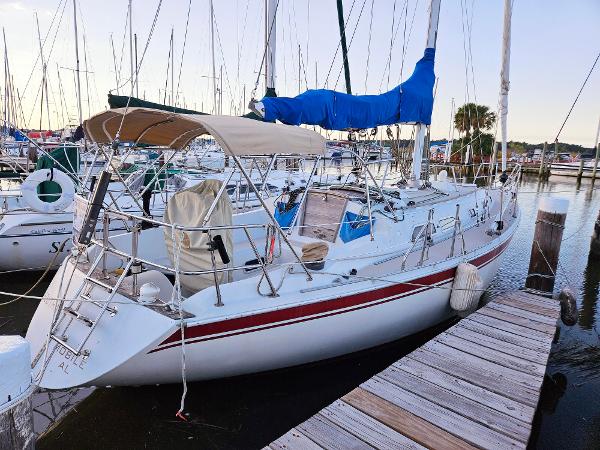 1989 Ericson 35 MKIII