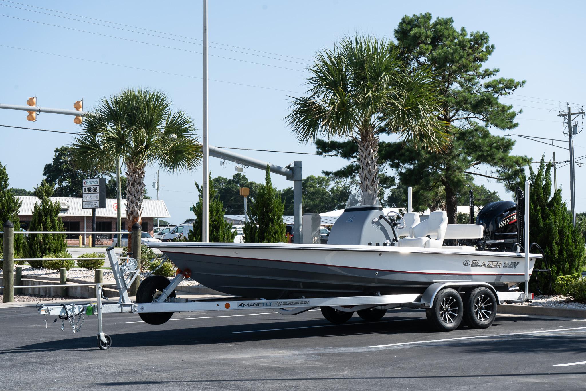 2026 Blazer 675 Ultimate Bay