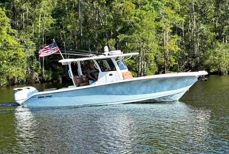 2022 Sea Pro 320 DLX Offshore