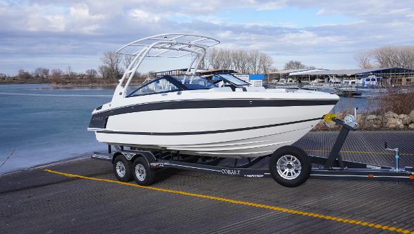 Cobalt R4 Surf