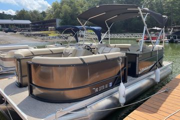 2023 Crest Classic LX 220 SLC