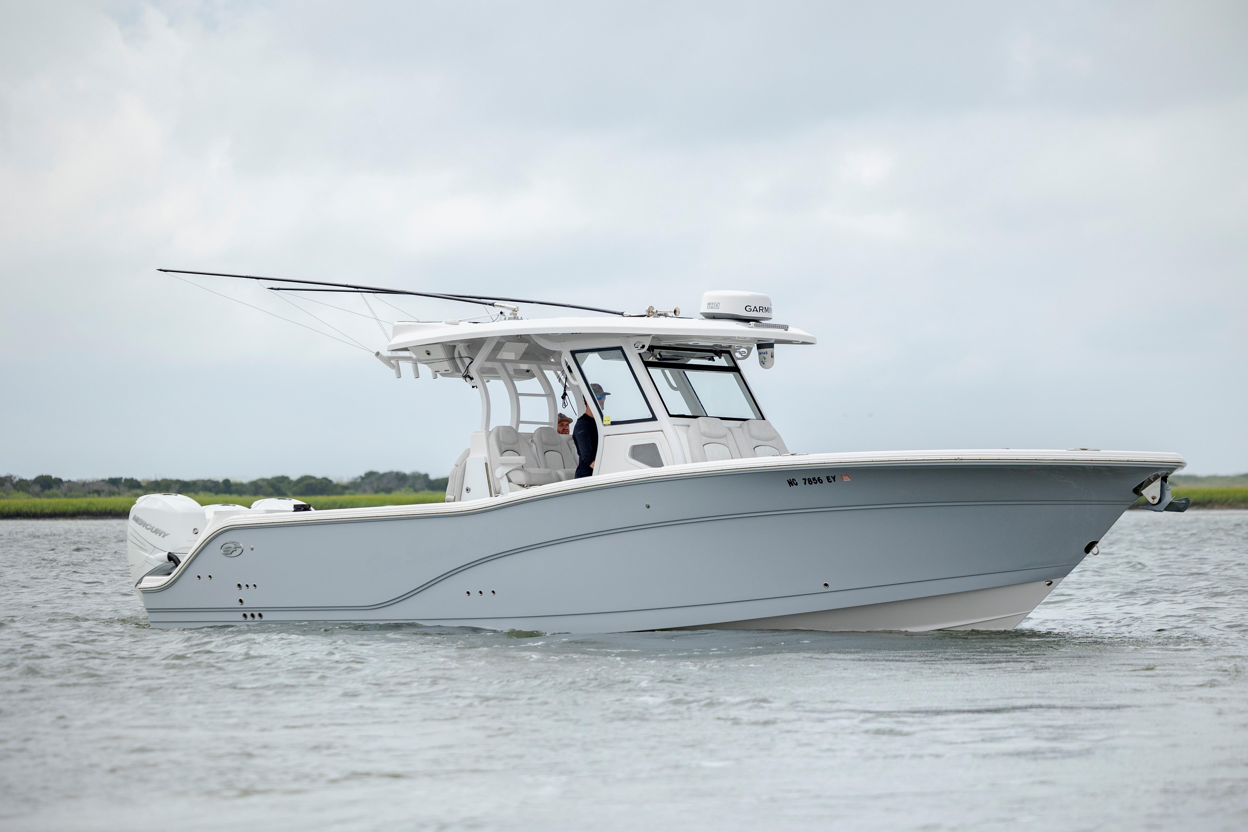 オーシャン 2025 Sea Fox 368 Commander Center Console for sale - YachtWorld