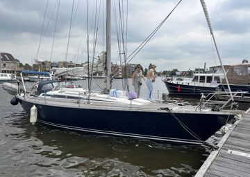 1982 Beneteau First 42