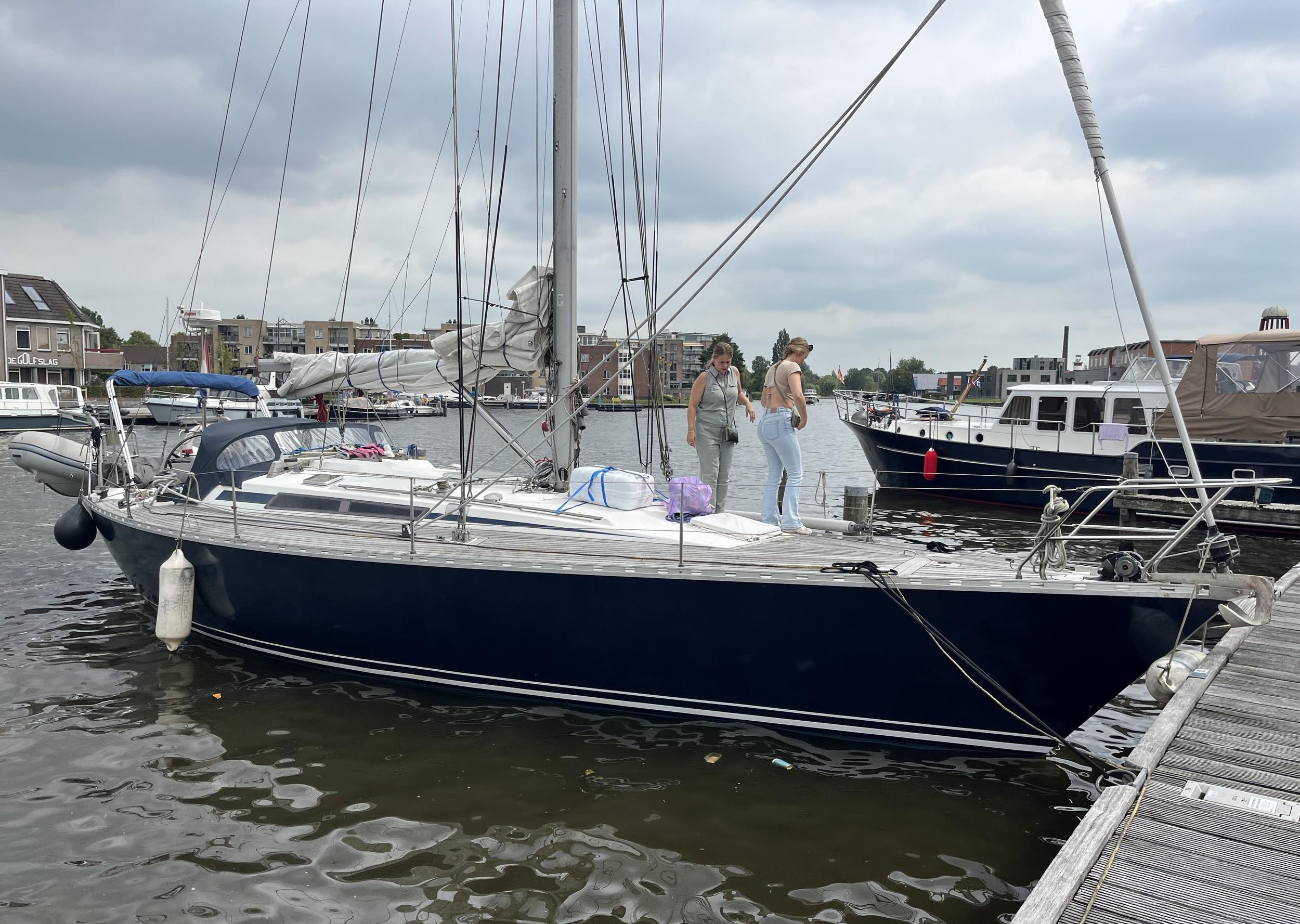 1982 Beneteau First 42