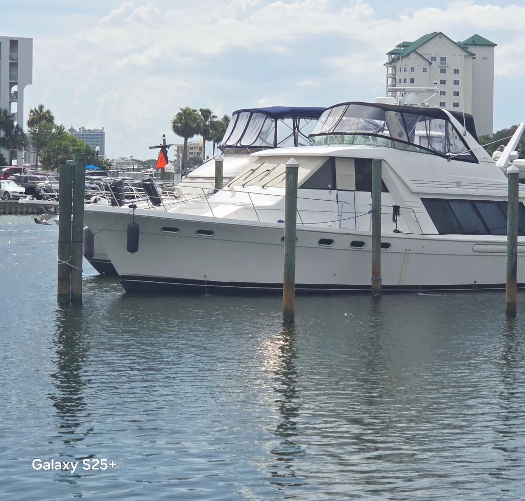 1996 Bayliner 4788 Pilothouse Motoryacht