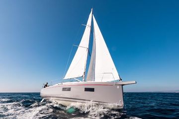 2025 Beneteau Oceanis 34.1