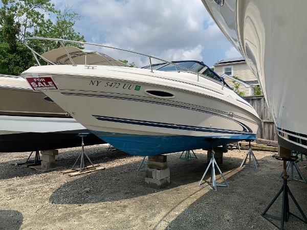 2000 Sea Ray 215 Express Cruiser
