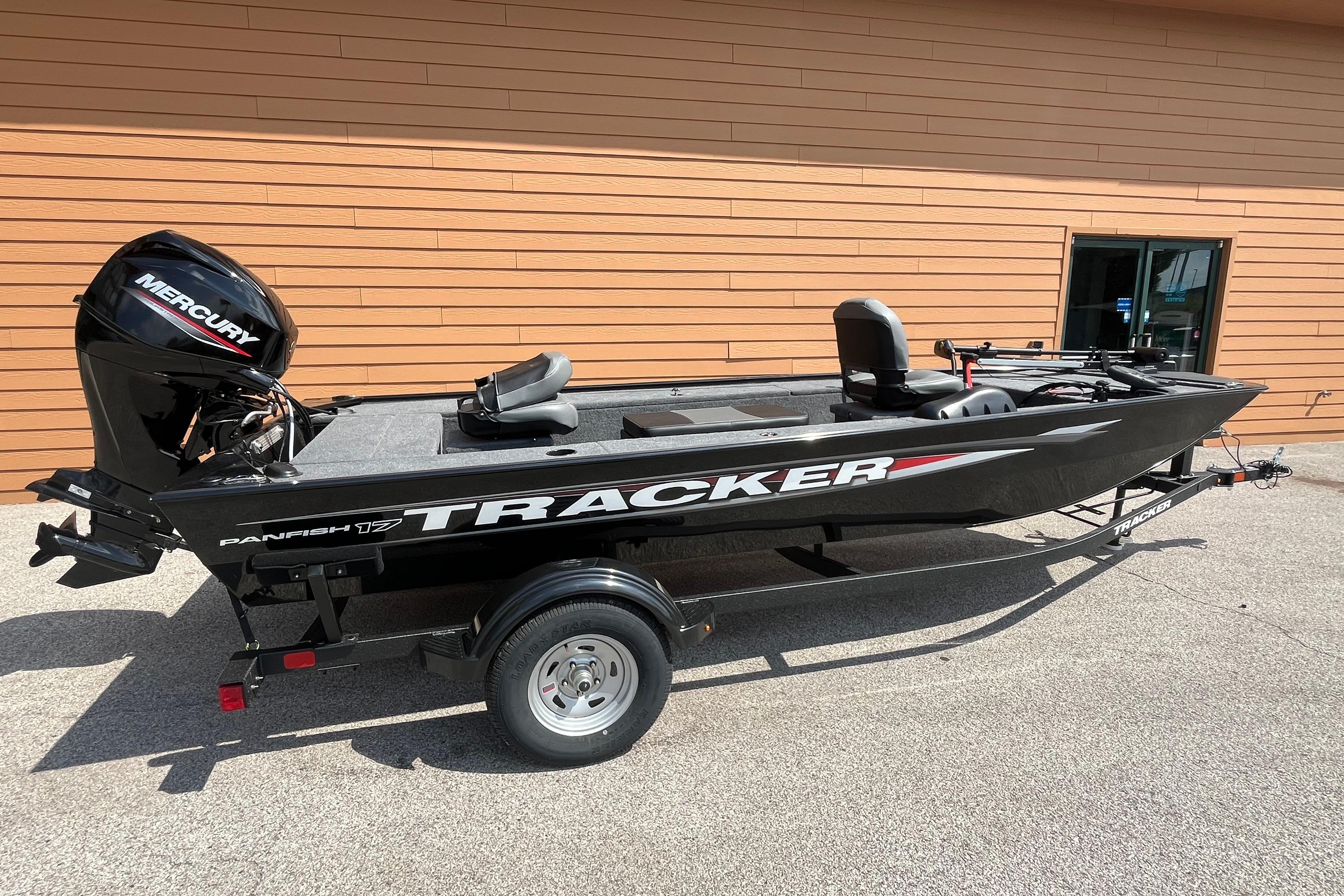 2025 Tracker Panfish 17