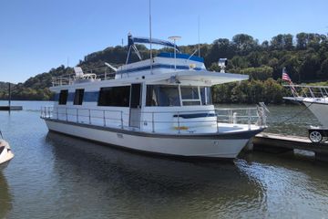 1977 Pluckebaum Baymaster 52 X 17 Walkaround Sport Cruiser