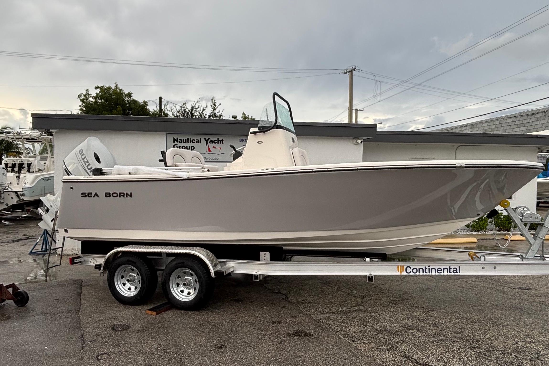 2026 Sea Born LX21 Center Console