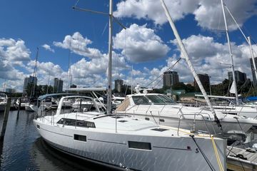 2019 Beneteau Oceanis 41.1