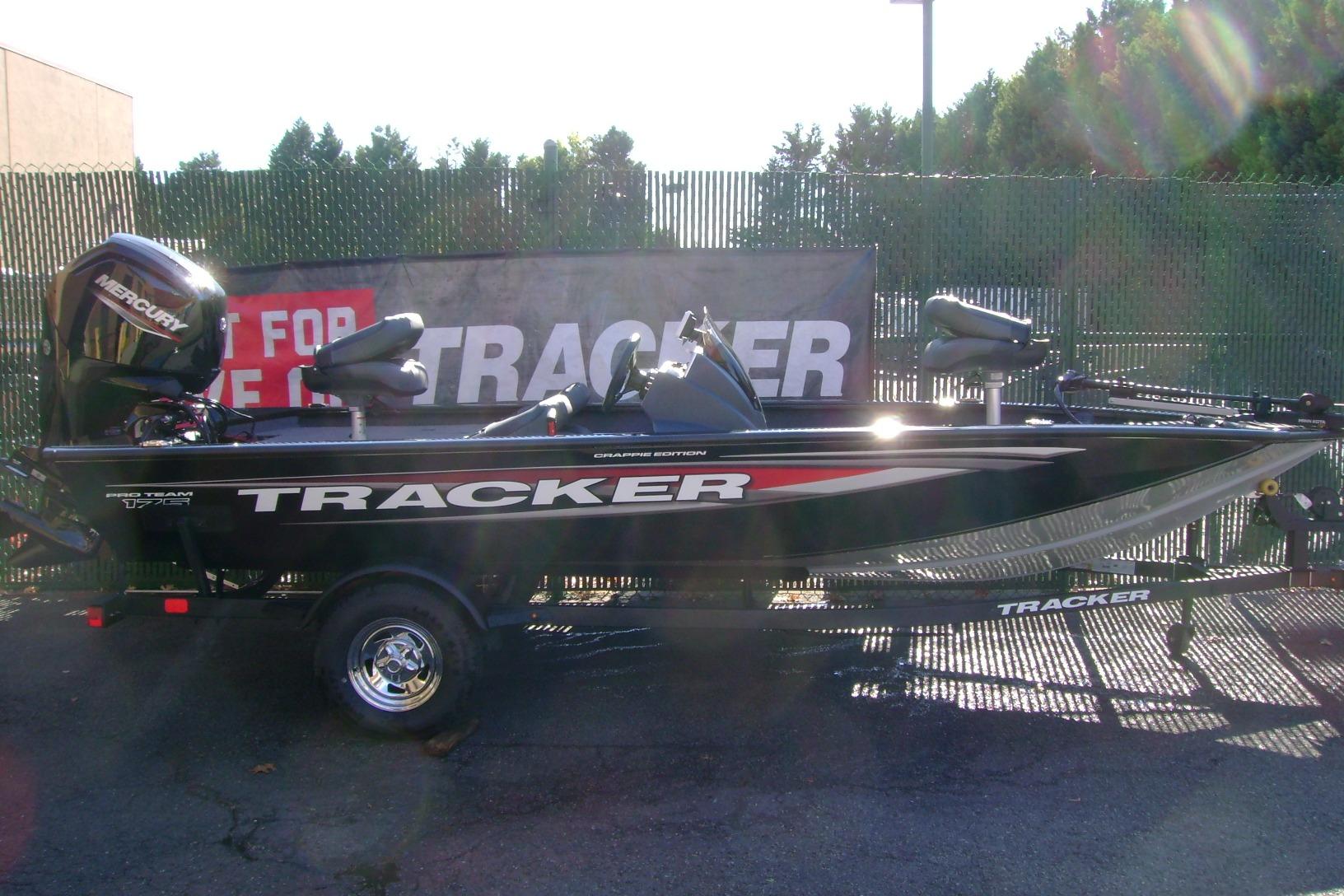 2026 Tracker Pro Team 175 Crappie Edition
