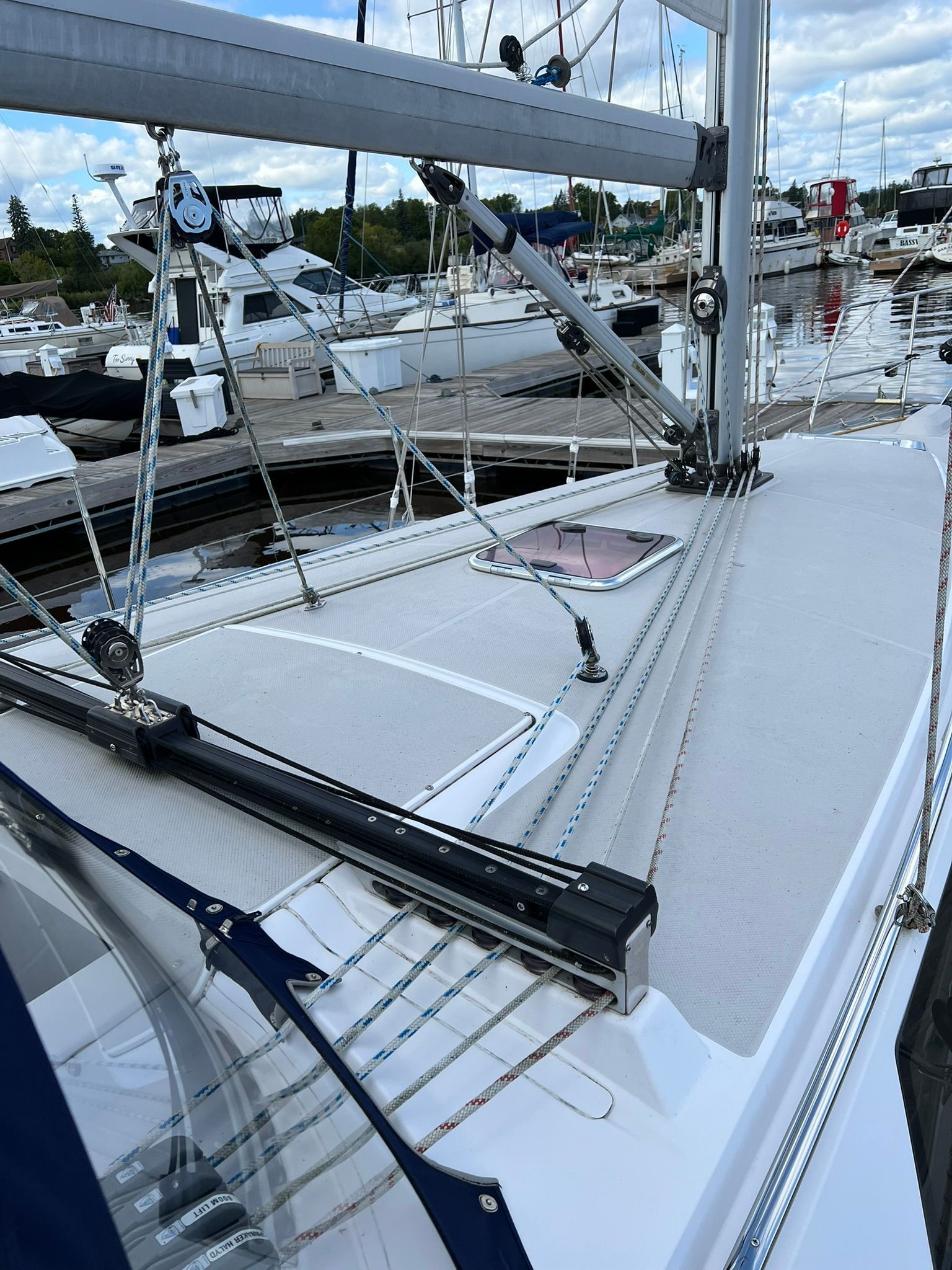 2015 Catalina 355