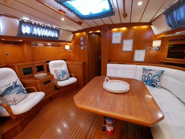 2002 Hallberg-Rassy 53