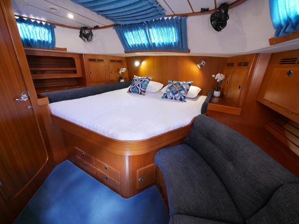 2002 Hallberg-Rassy 53