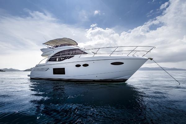 Horizon Rp105 Motor Yacht Agora To Embark On Maiden Voyage To Japan Today Yacht Charter Superyacht News
