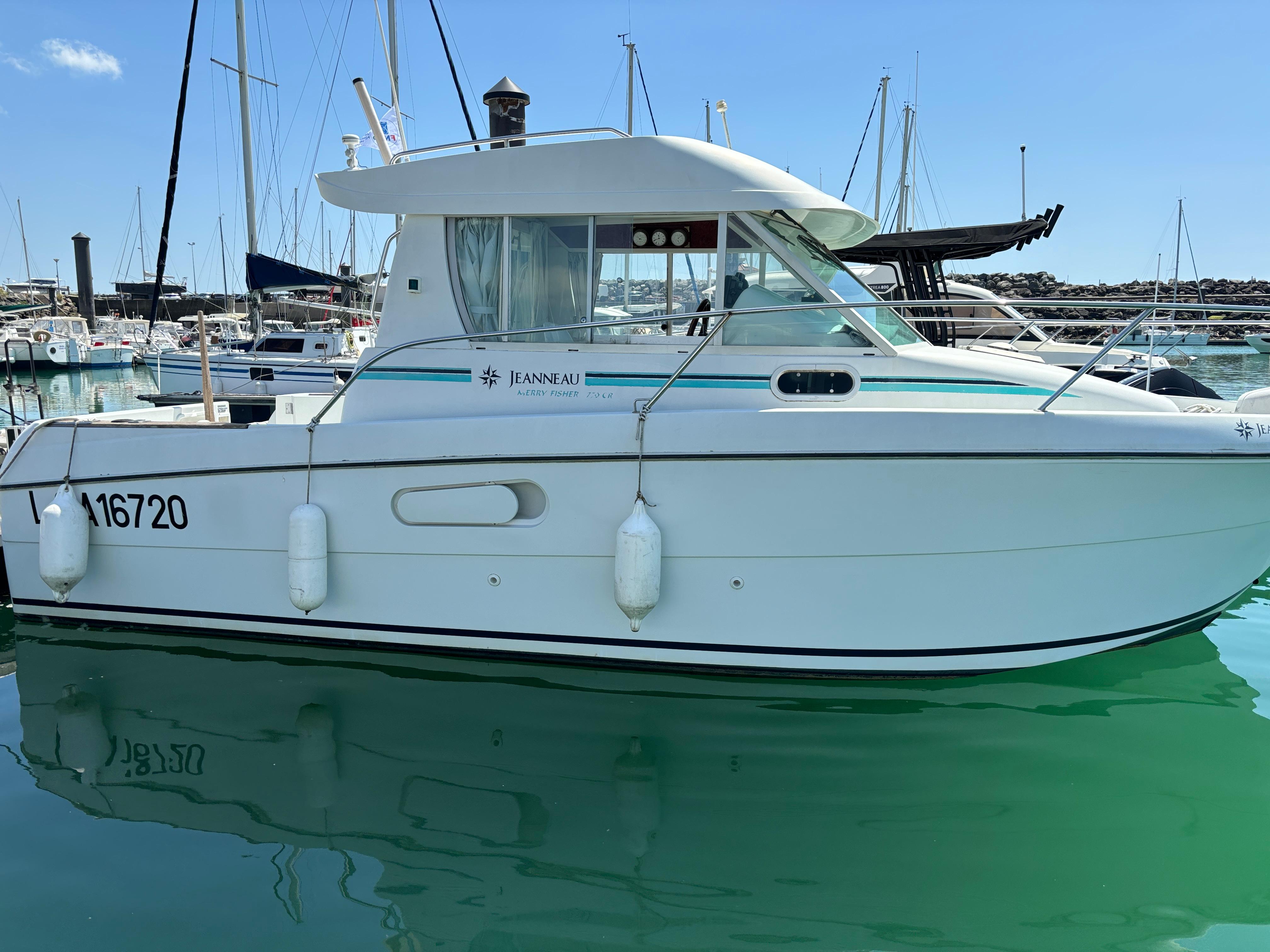 1997 Jeanneau Merry Fisher 750