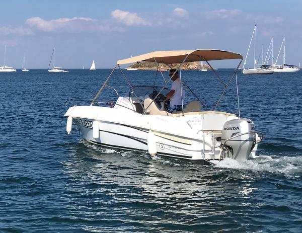 2008 Beneteau Flyer 550 Sun Deck