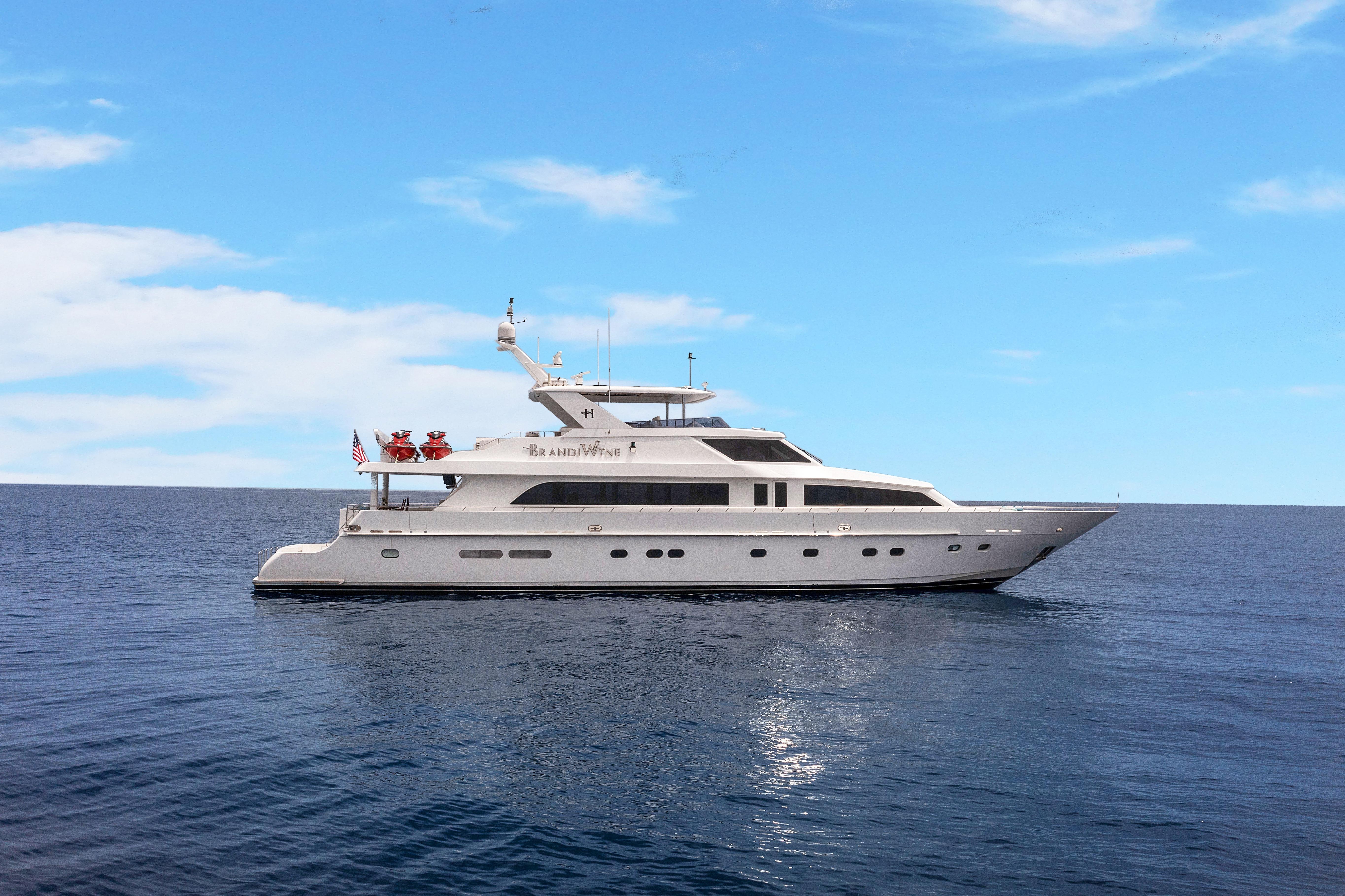 2009 Hargrave Raised Pilothouse