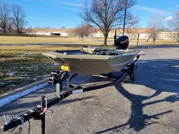 2025 Tracker Grizzly 1654 T Sportsman