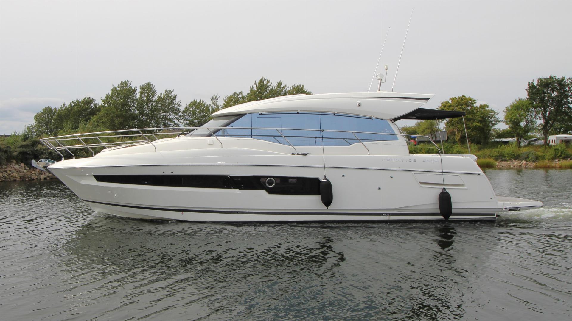 2022 Prestige 460S