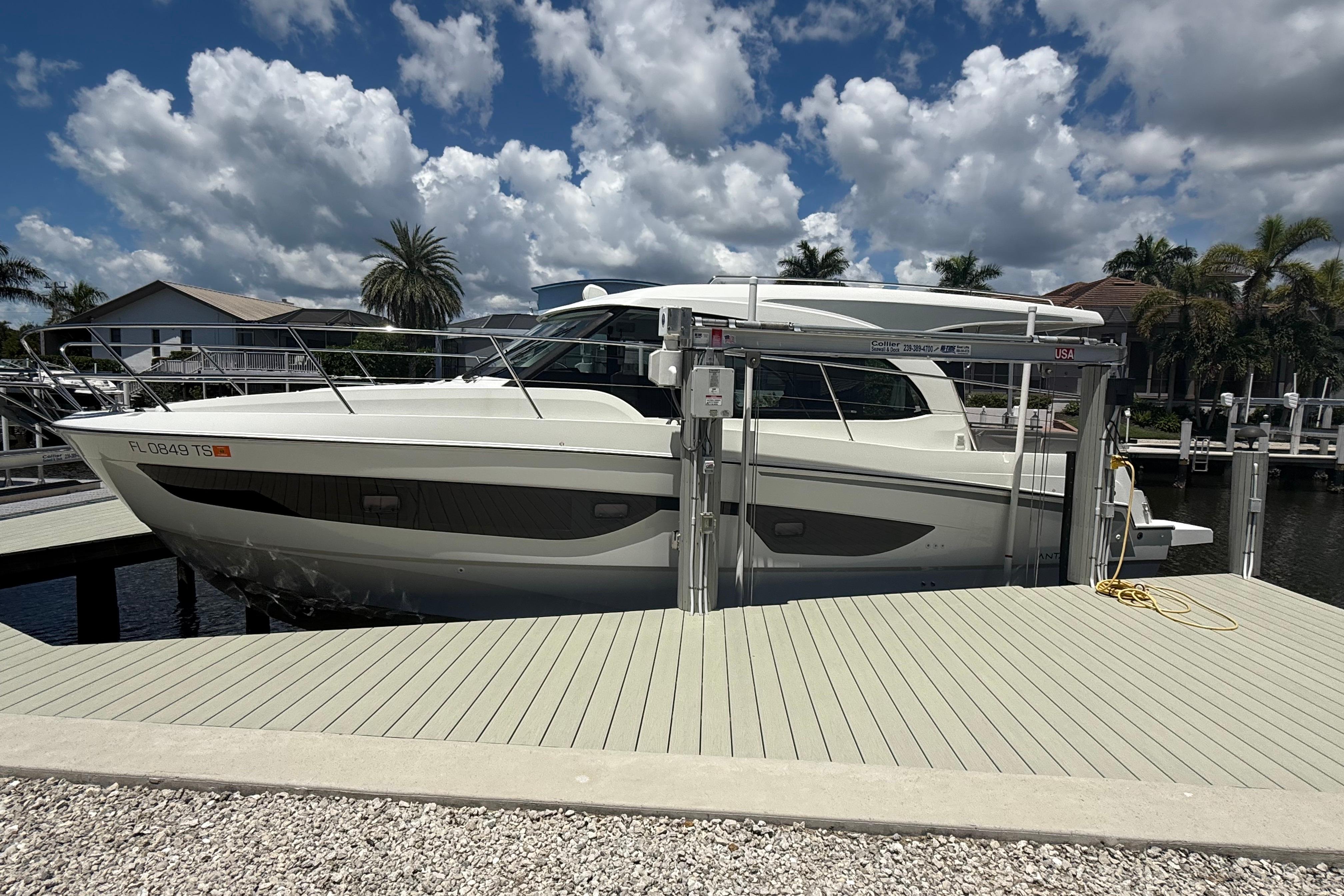 2024 Beneteau Antares 11