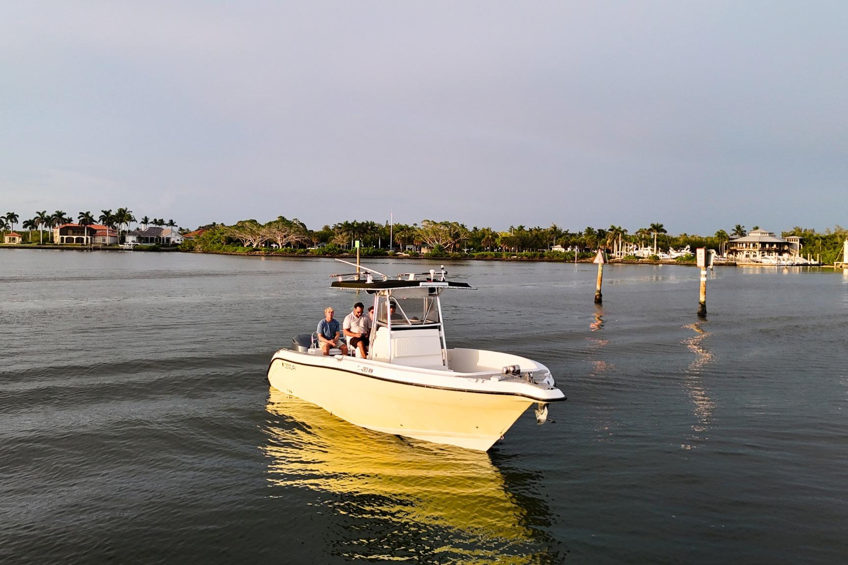 2004 Century 2900 Center Console