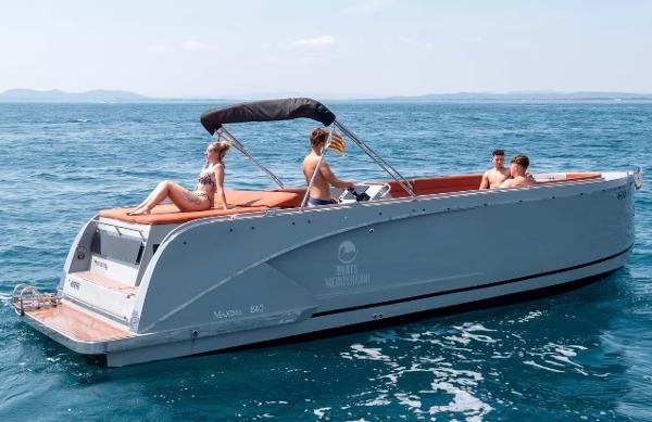 Maxima 840