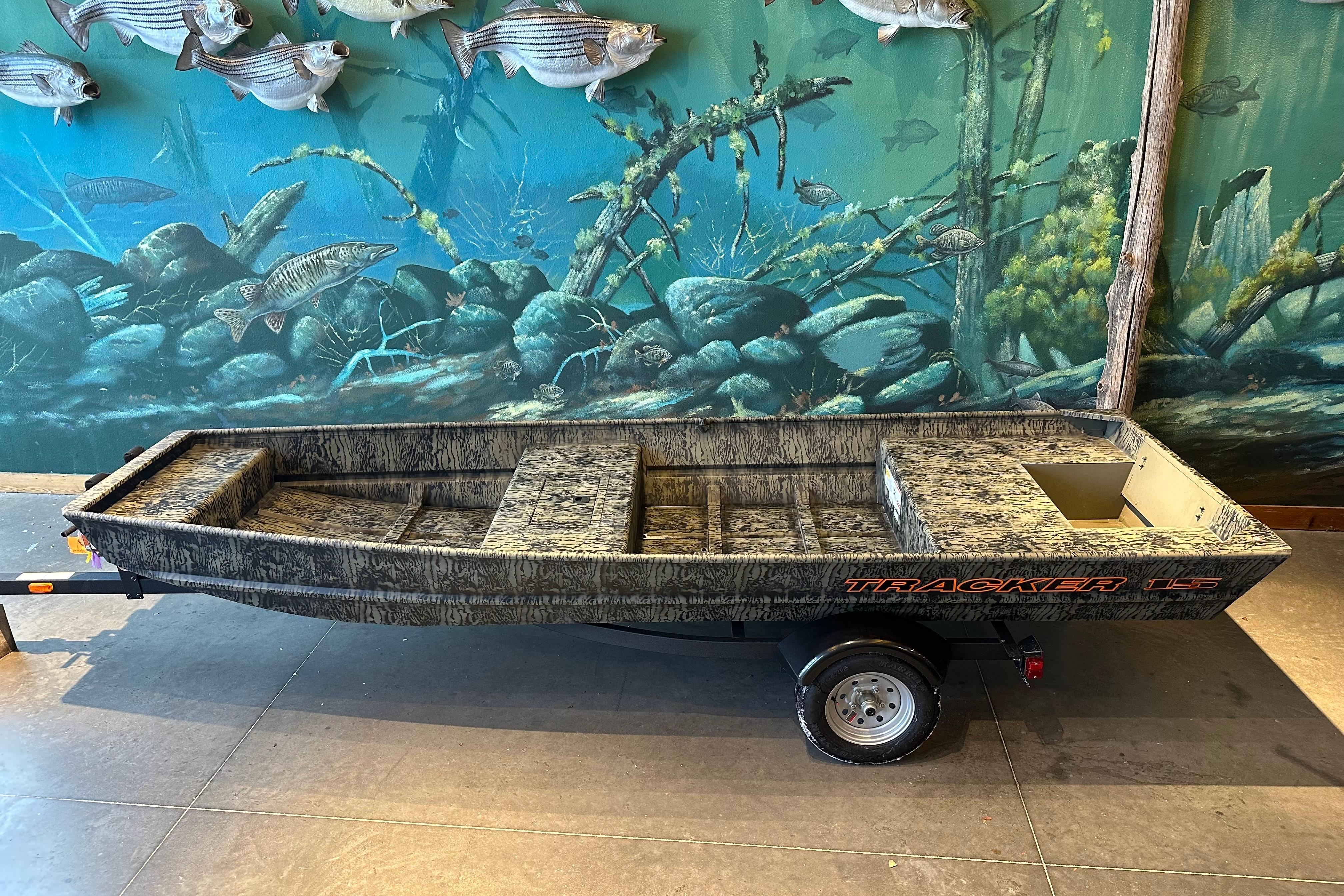 2026 Tracker Grizzly 15 Jon