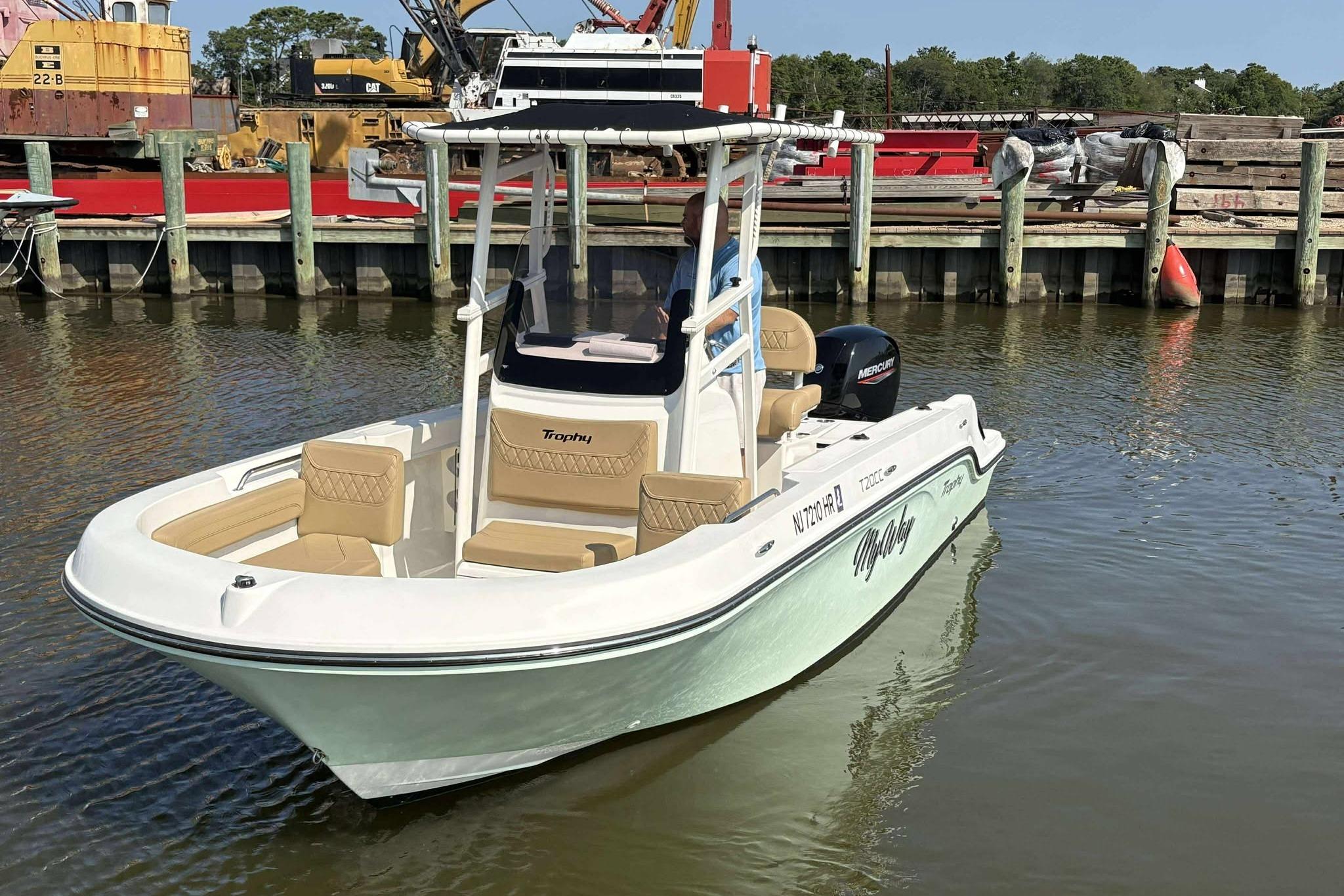 2022 Bayliner Trophy T20CC
