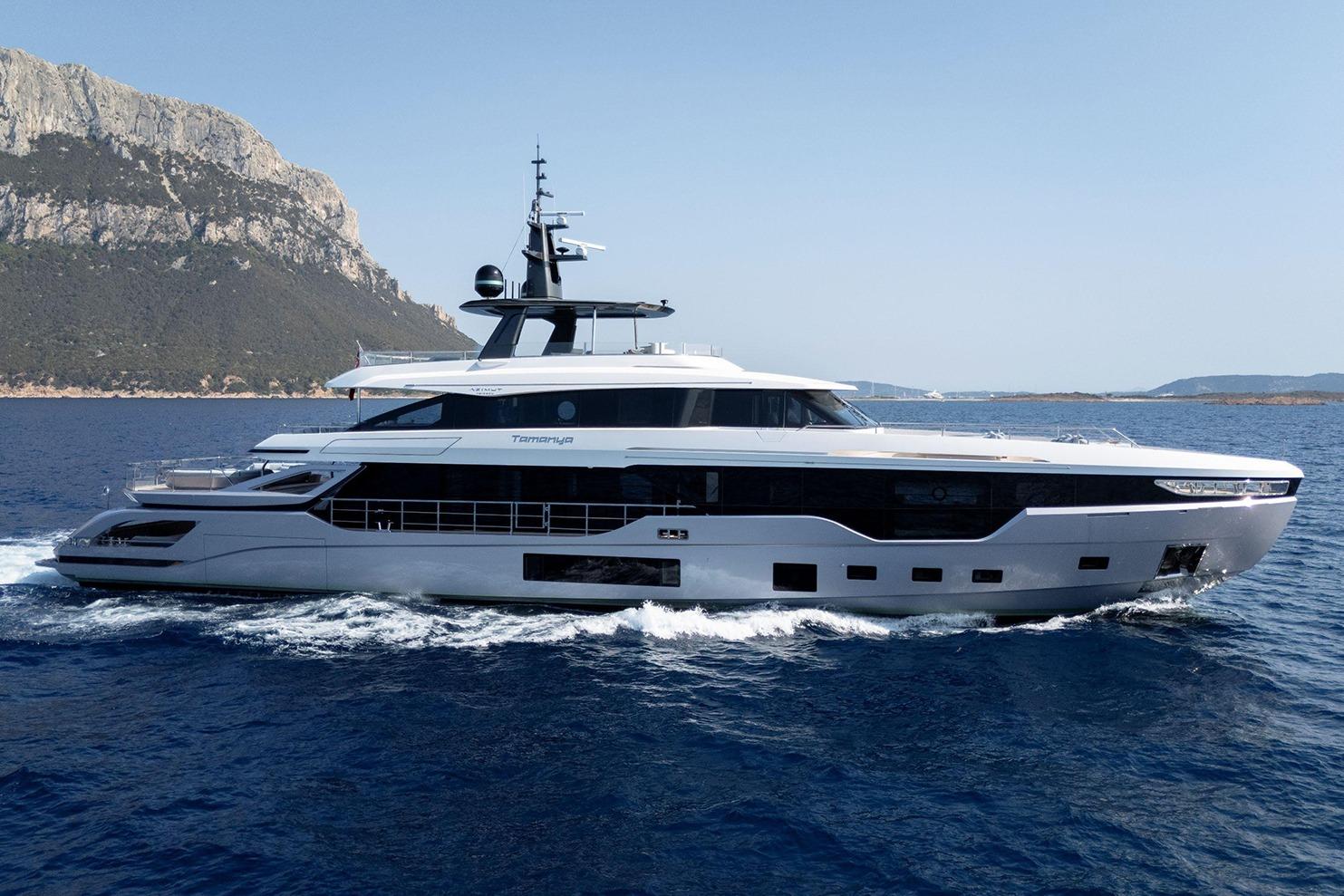 2023 Azimut Grande 38 Trideck