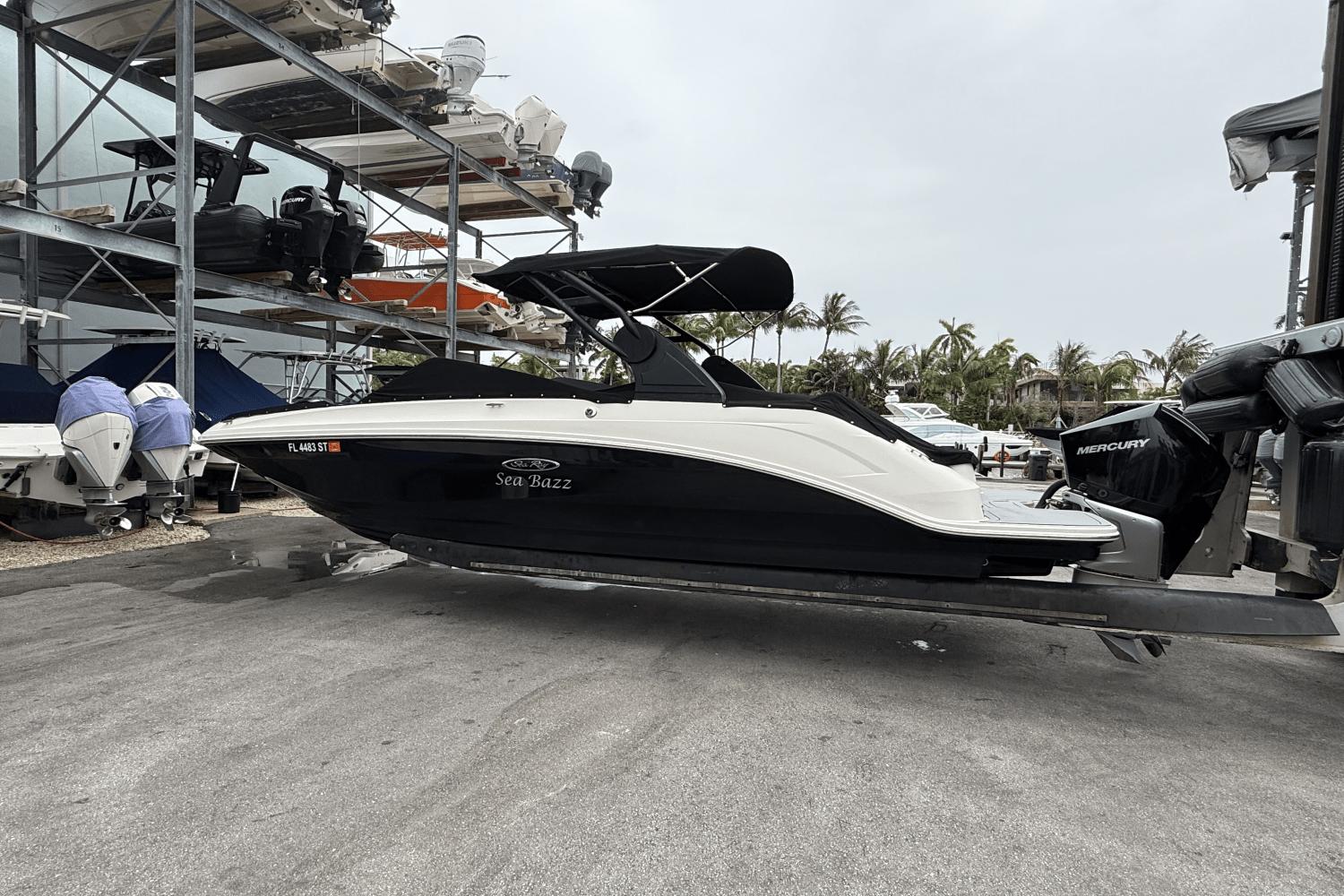 2020 Sea Ray 250 SD-OB