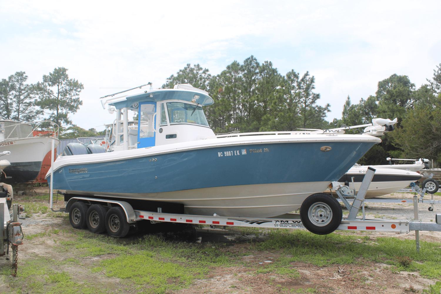 2007 Everglades 290 Pilot
