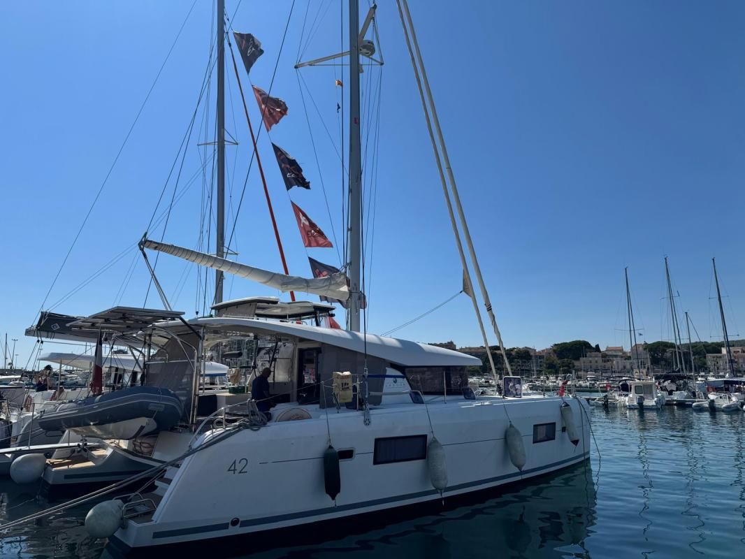 2017 Lagoon 42