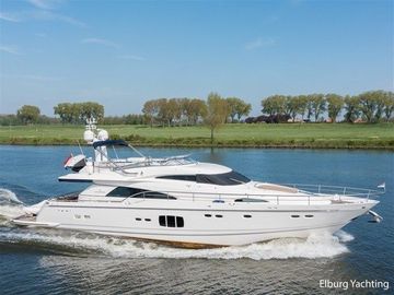 2010 Fairline Squadron 78