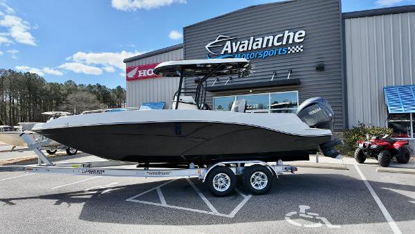 2025 Starcraft SVX 231 OB
