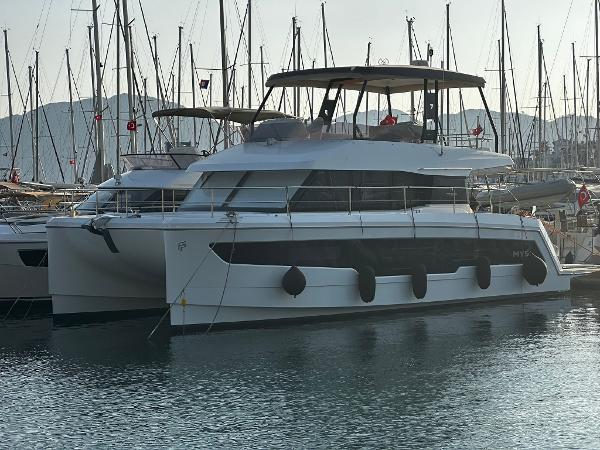 2022 Fountaine Pajot MY5