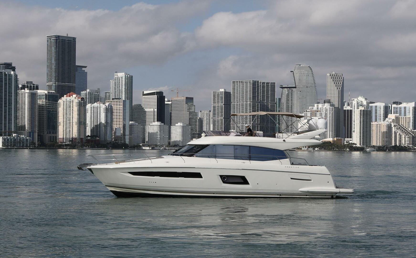 2015 Prestige 550 Fly