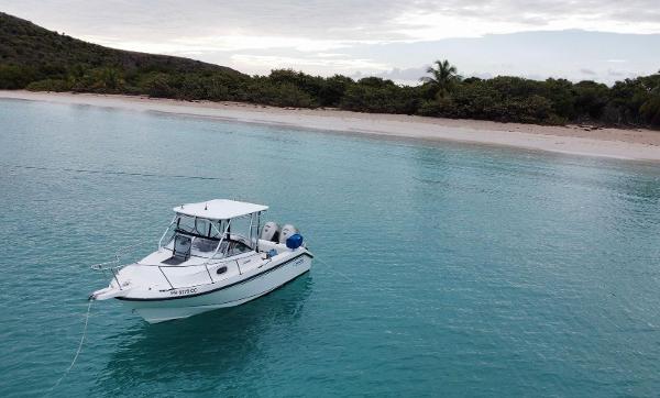 1998 Boston Whaler 23 Conquest