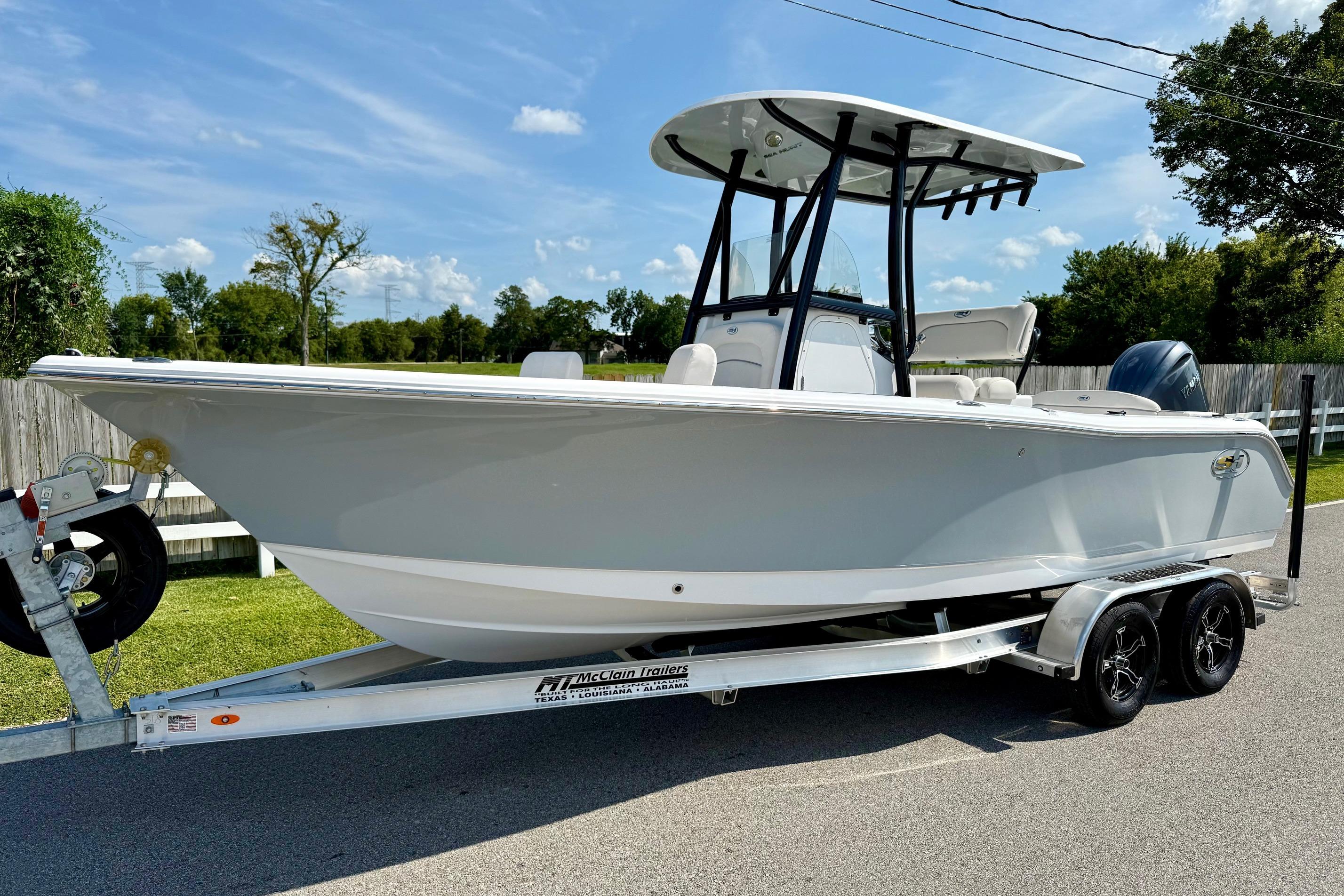 2026 Sea Hunt Ultra 229