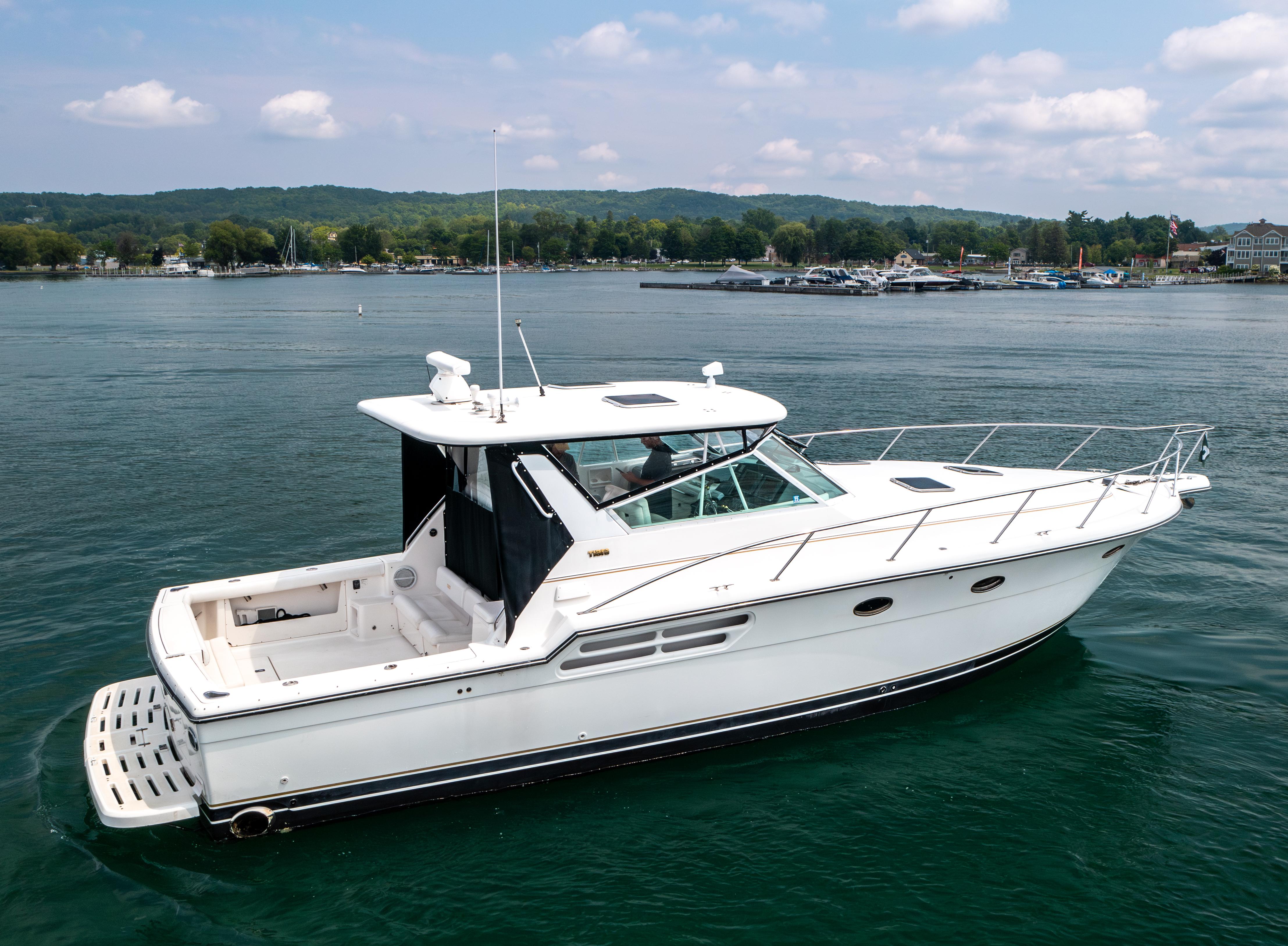 2002 Tiara Yachts 4100 Open