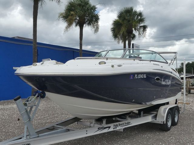2016 Hurricane Sun Deck 2200
