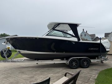 2022 Blackfin 272 DC