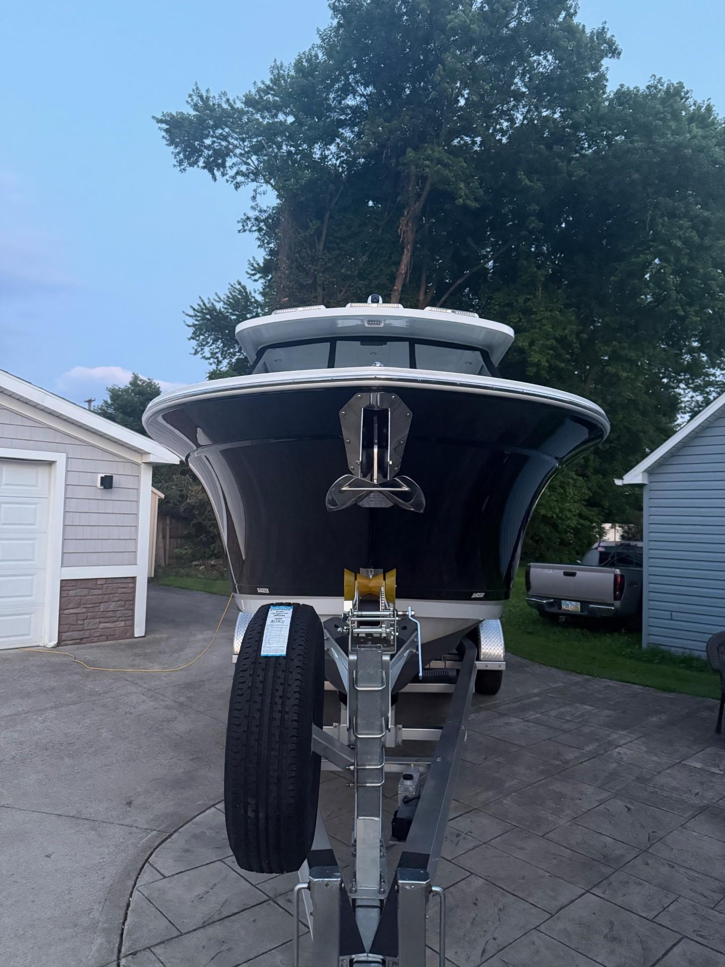 2022 Blackfin 272 DC