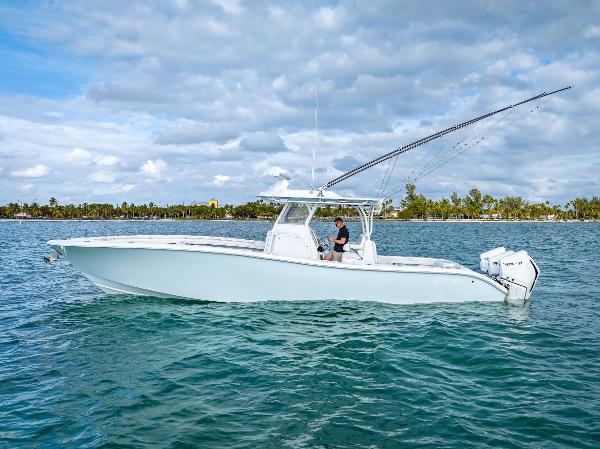 2023 Yellowfin 36