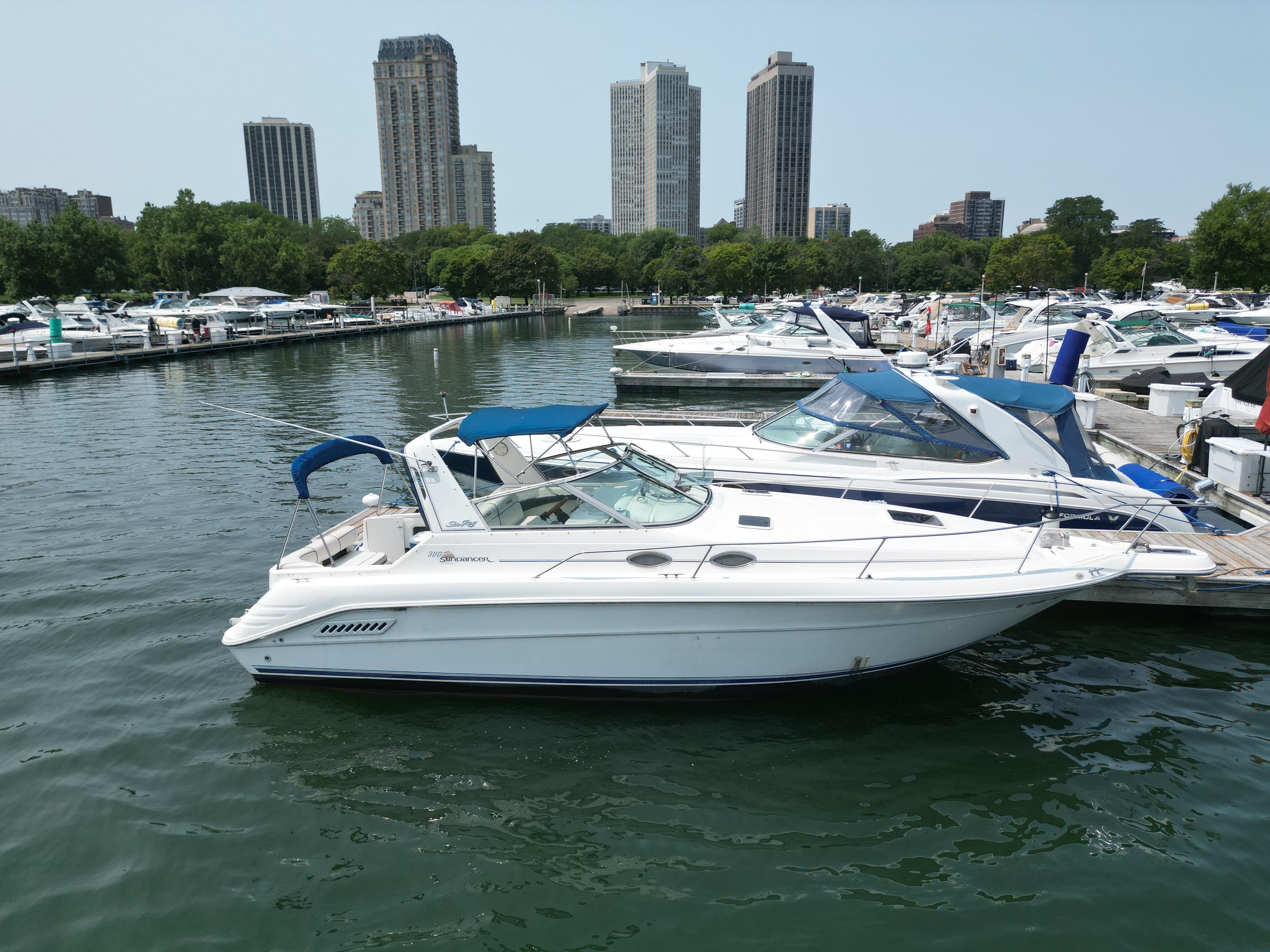 1996 Sea Ray 300 Sundancer