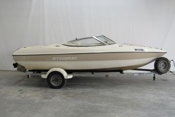 2001 Stingray 180 LS/LX