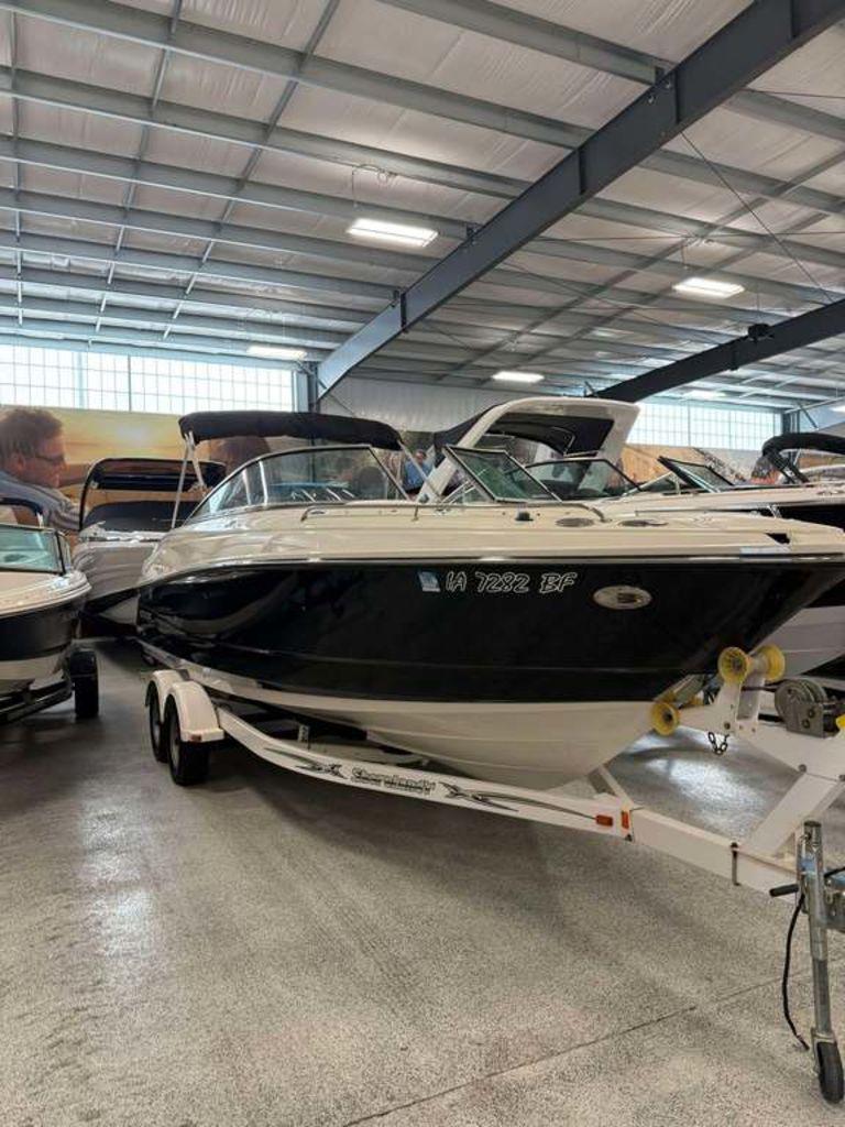 2008 Monterey 254FS